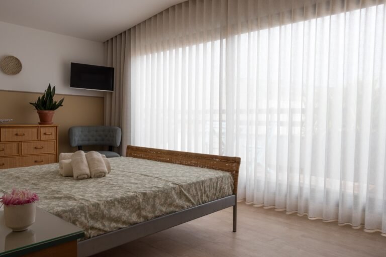 alt - Picture of the amor suite overlooking the Vila's garden